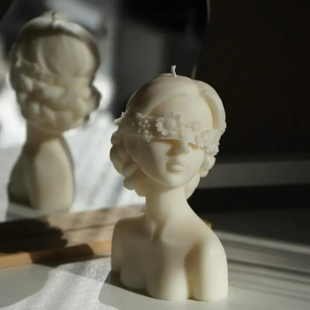 Floral Blindfold Bust Candle