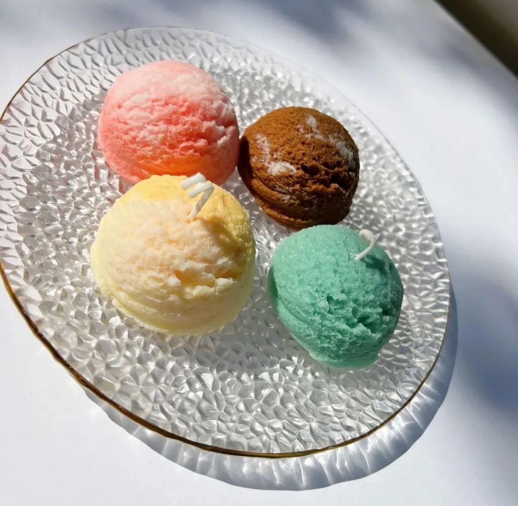 Ice Cream Candle