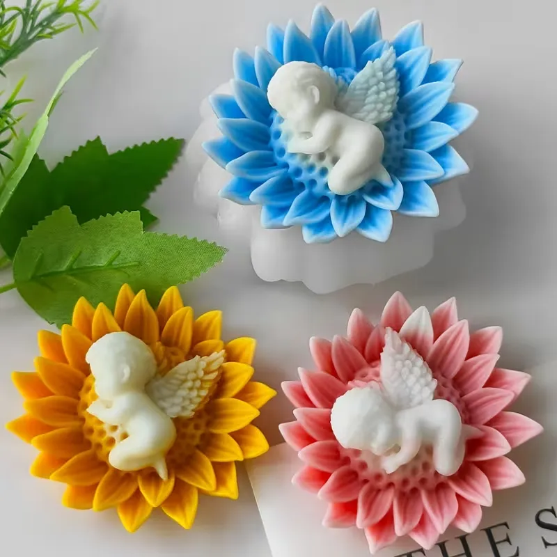 Sunflower Angle Candle