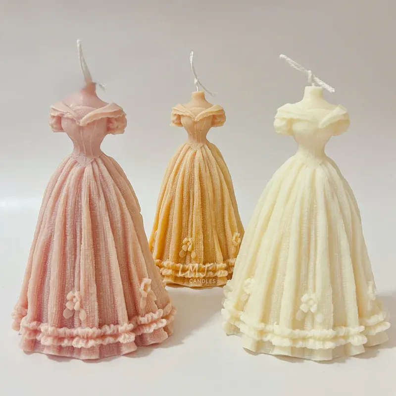 Vintage Wedding Dress Candle